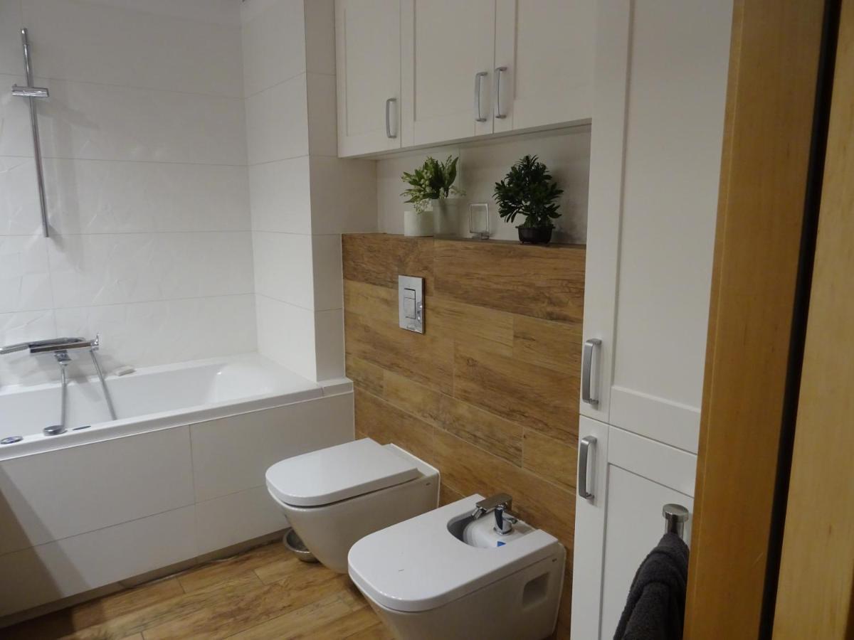 Apartament W Centrum, Garaz I Jakuzzi W Cenie Вроцлав Экстерьер фото